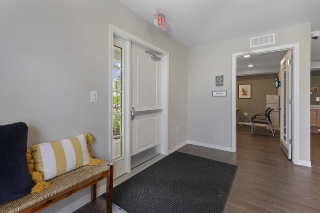 Montgomery Crossing - Montgomery Crossing