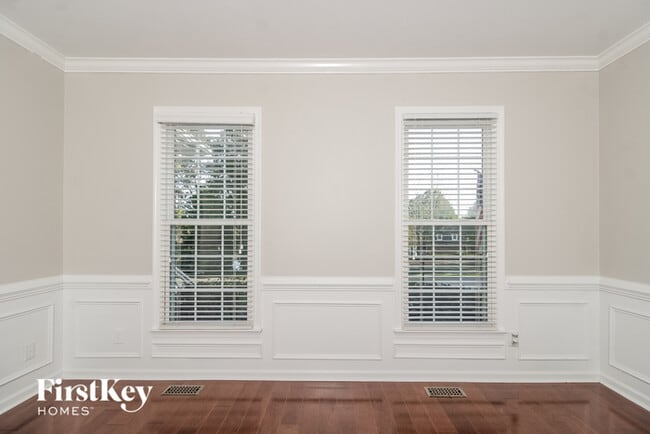 Photo - 3005 Kings Pond Rd