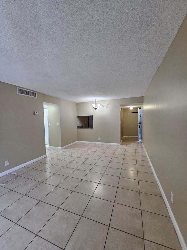 Building Photo - 1720 N Congress Ave Unit 207