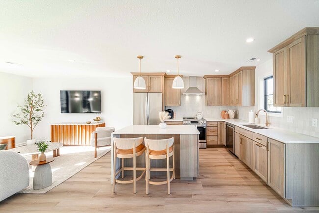 Photo - 14550 South Ave