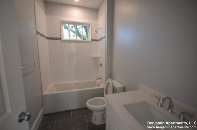 Photo - 134 Franklin St Unit 3