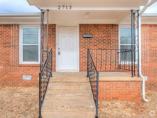 Building Photo - Charming 2 Bed Bungalow in the heart of OKC. Rental