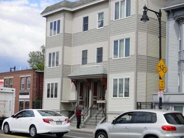 Building Photo - 602-604 Dorchester Ave Unit 1