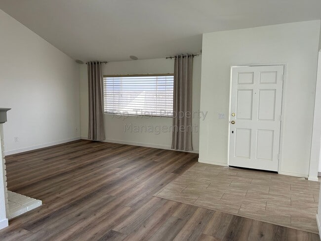 Photo - ***Single-story 2 bed / 2 bath / +Den Hous...