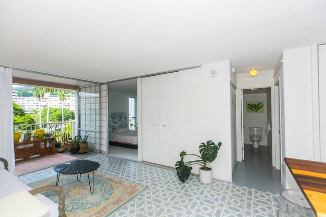 Photo - 1617 Keeaumoku St