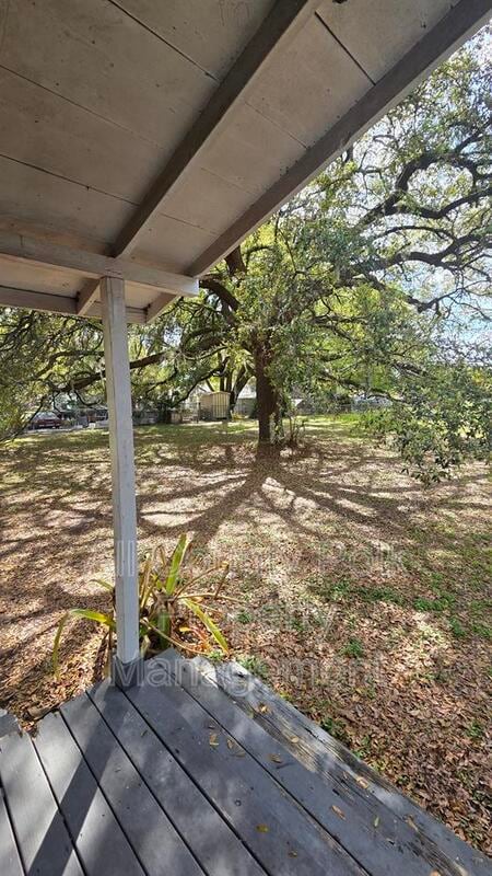 Photo - 1101 W Tyner St