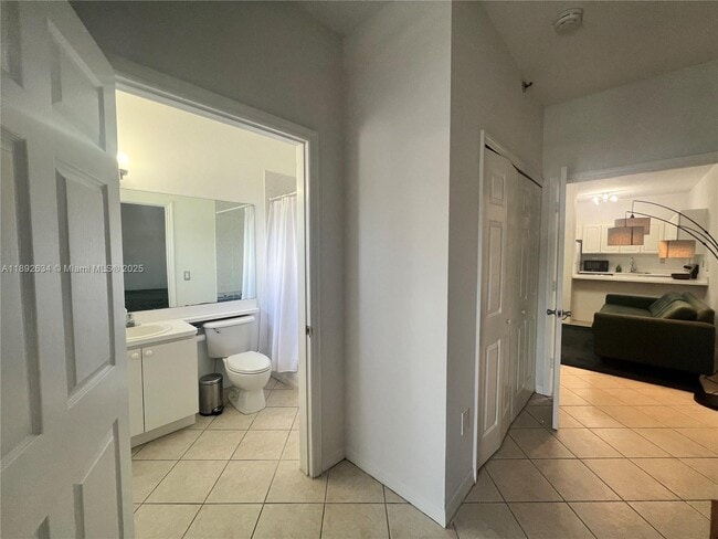 Photo - 2734 Bird Ave Unit 202