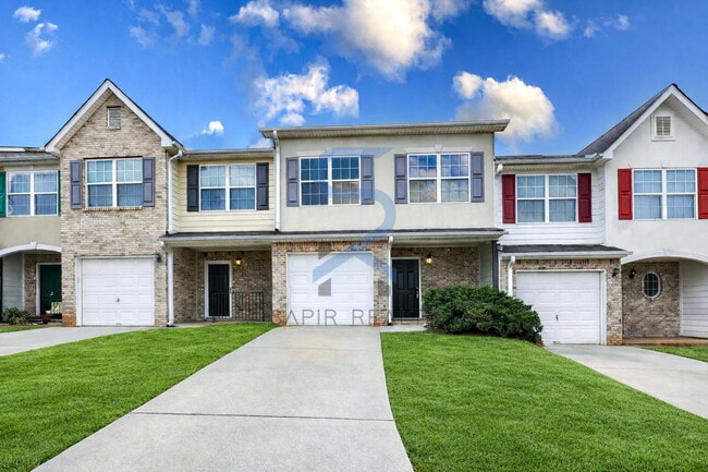 Building Photo - Move in before February 28th and choose your reward: a $250 Amazon Gift Card or a 55" Smart TV!