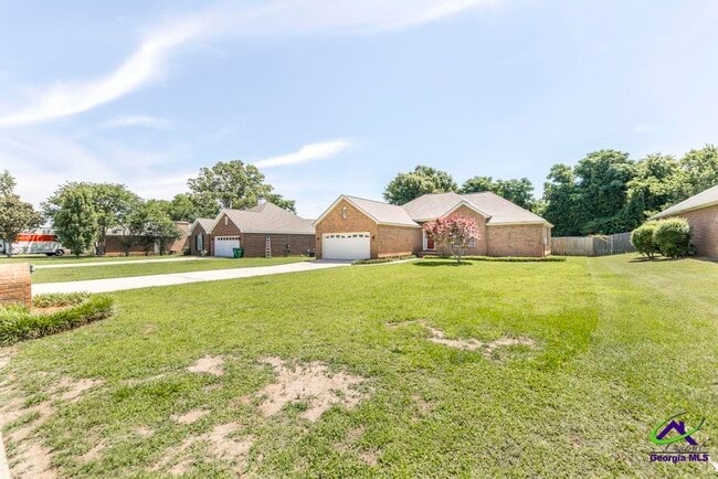 Photo - 1212 Willow Bend