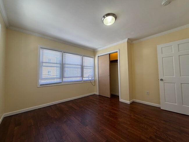 Photo - 77 Hutton St Unit 4