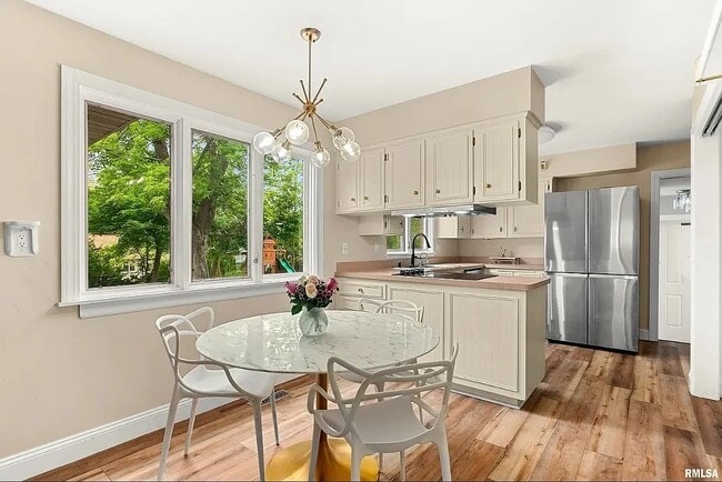 Photo - 210 E Morningside Dr