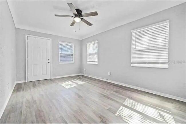 Photo - 2904 Emerson Ave S