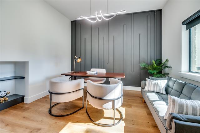 Photo - 10923 Marsh Ln House