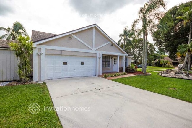 Photo - 842 SW 159th Terrace House