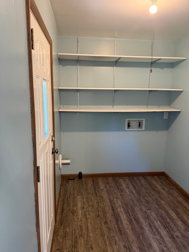 Photo - 325 8th Ave