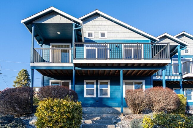 744 Wapato Way Unit A