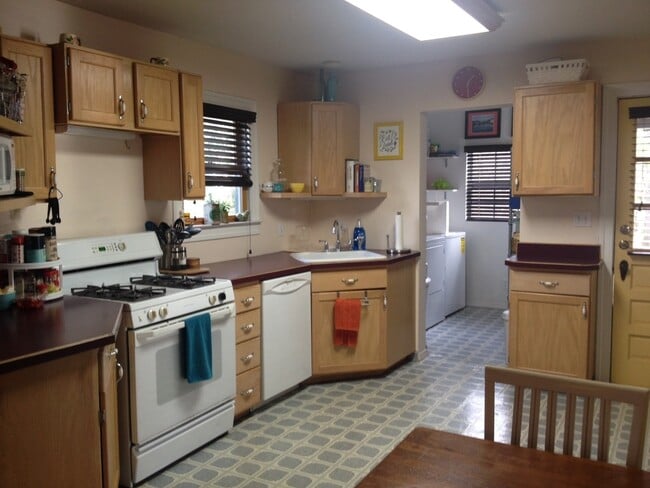 Photo - 4709 Avenue H
