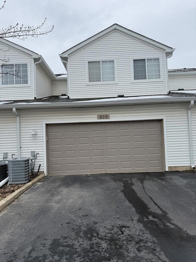 Photo - 830 County Line Rd Condo Unit 830