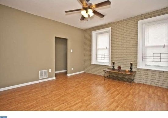 Photo - 181 Dupont St