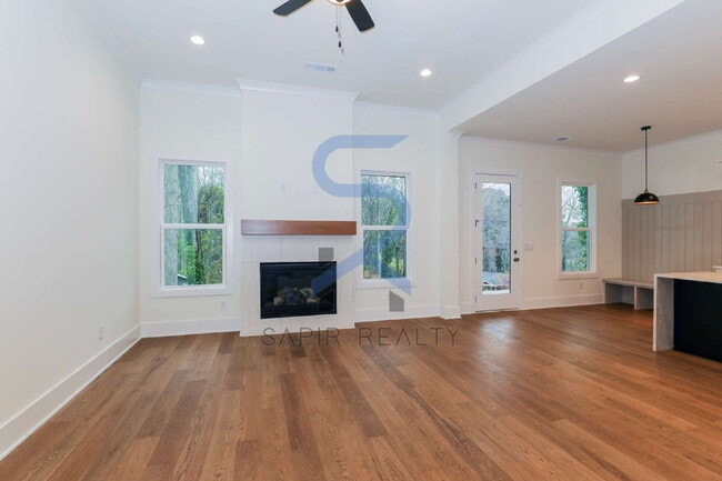 Photo - NEW LUXURY 5BR HOME | 10FT CEILINGS | NEAR LAKE LANIER | MOVE-IN READY