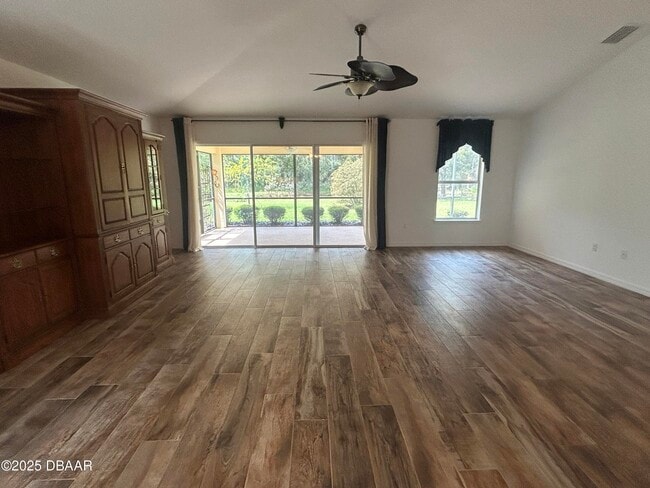 Photo - 665 Elk River Dr