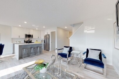 Photo - 6407-6177 177 Ave