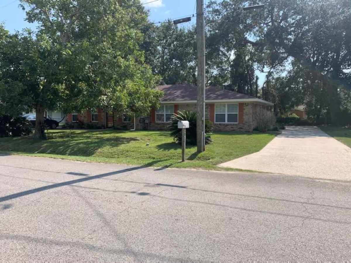 Photo - 402 Ulman Ave Unit 402B