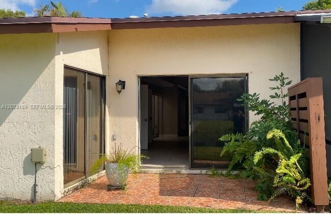 Photo - 803 SW 119th Way