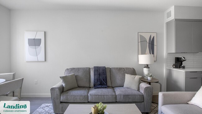 Photo - 9235 W Russell Rd Unidad 304.1405066