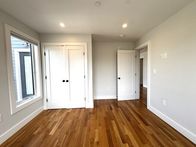 Photo - 39 Rich St Unit 3