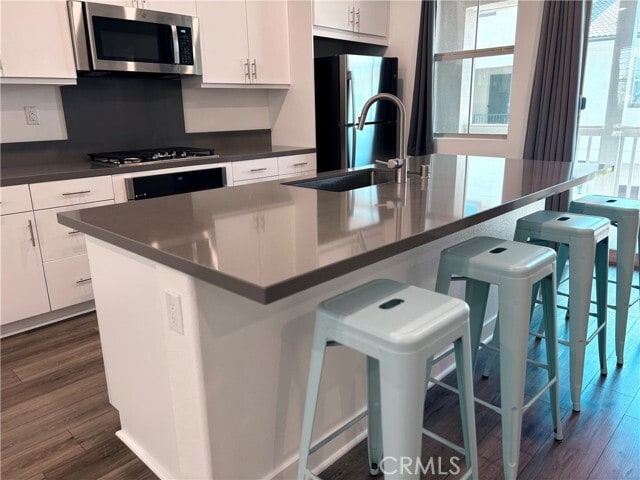 Building Photo - 2113 Crescent Moon