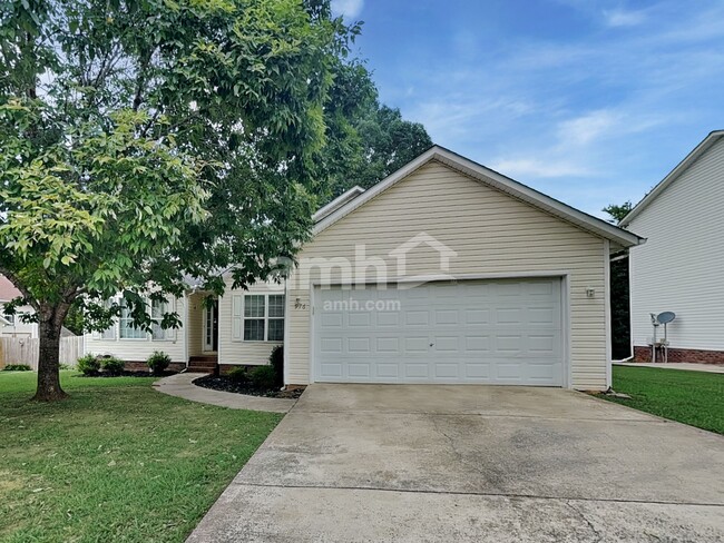 Building Photo - 976 Scottland Dr Rental