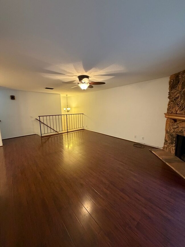 Photo - 7818 Hampton Ln