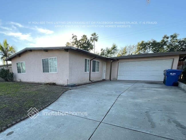 Building Photo - 5727 Cedarglen Dr