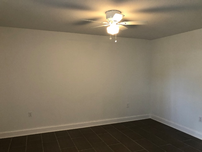 Photo - 209 Green Acres Rd Unit 7