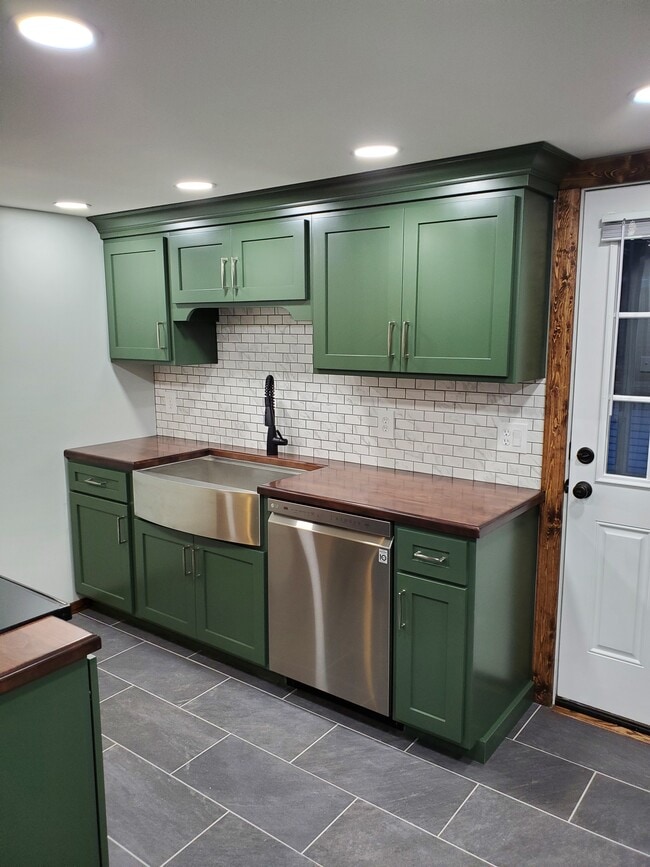 Photo - 189 E 2nd St Unit 201