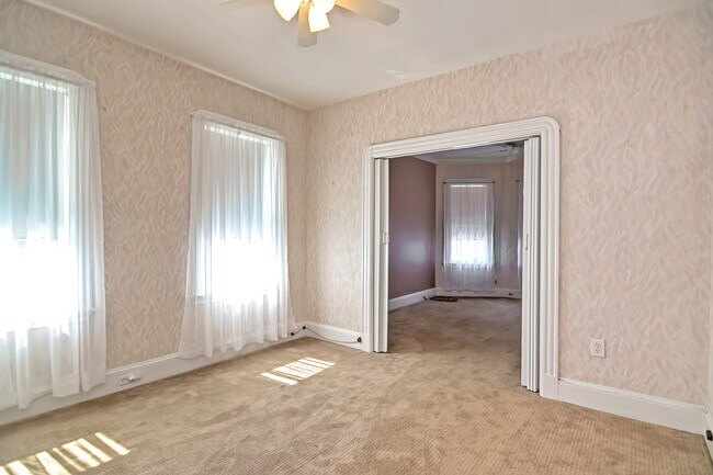 Photo - 19 Malvern Ave