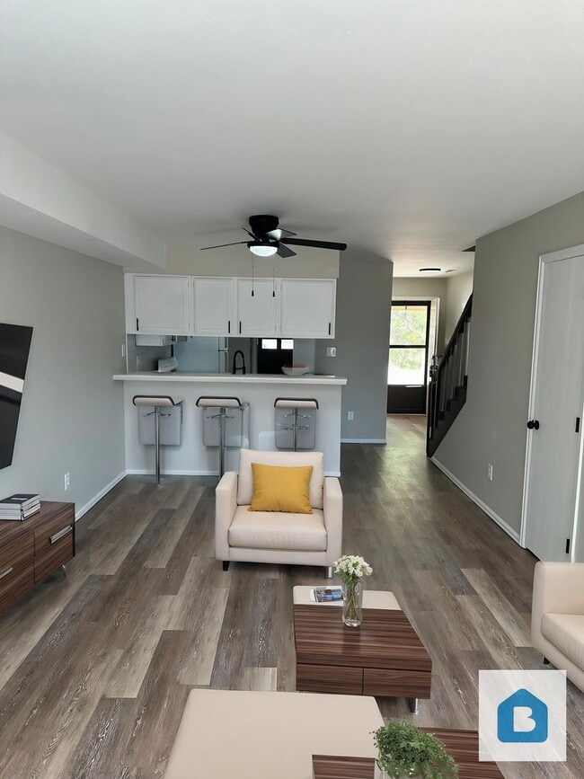 5462-5462 Fiesta Ln Unidad 5458 Fiesta Lane