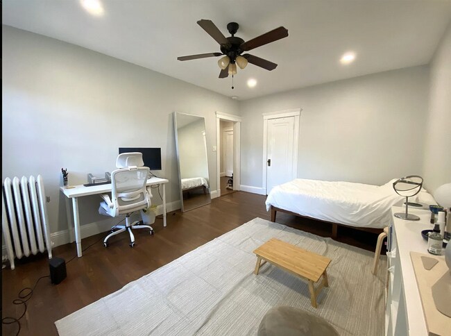 Photo - 1699 Cambridge St Unit 12A