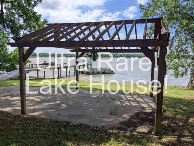 Photo - 7464 Love Cir