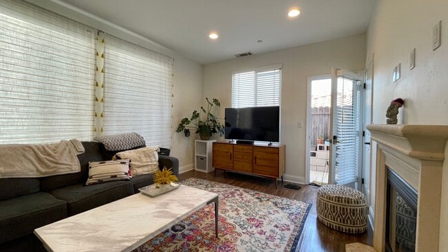Photo - Luxury Townhouse in Arroyo Grande