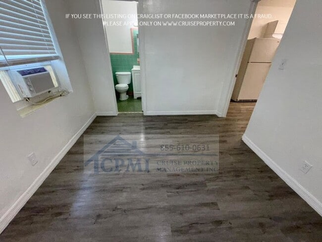 Photo - 5814 Taylor St Unit 6