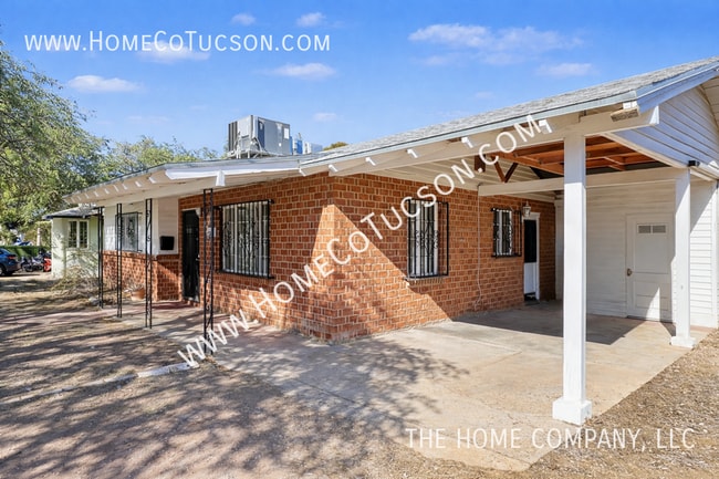 Photo - 2607 E Beverly Dr