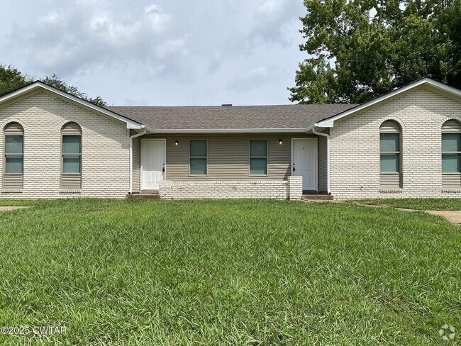 Building Photo - 01208 Unit Right side Rental