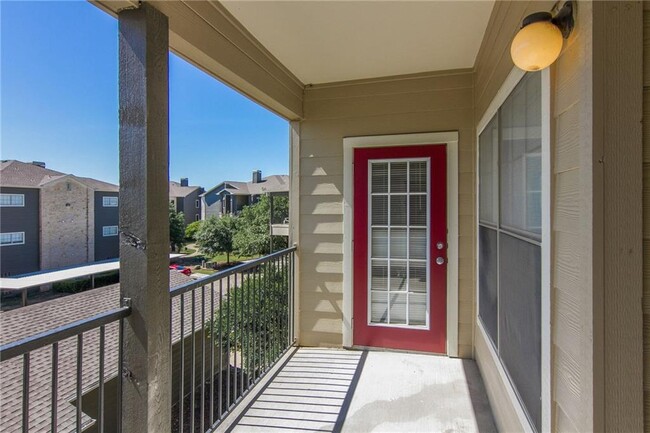 Photo - 2320 Gracy Farms Ln Unit 1131