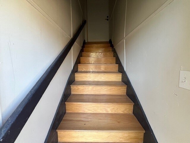 Photo - 407 Walton St