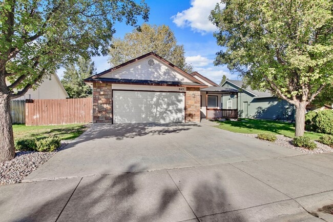 Photo - Spacious Updated 3 Bedroom, 2 Bath home in...