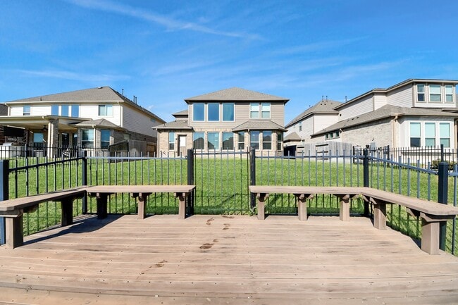 Photo - 29482 Westhope Dr