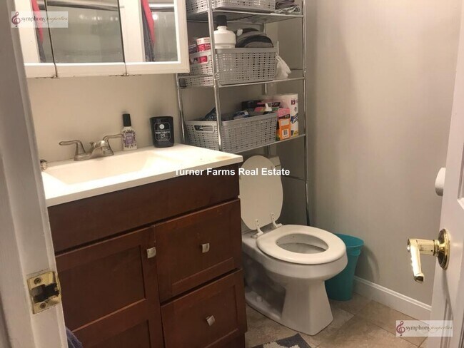 Photo - 65 Hemenway St Unidad 10