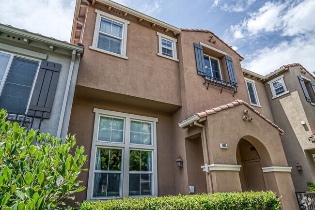 Building Photo - "Coming Soon" 3-Bedroom in Santa Clara- $4... Rental